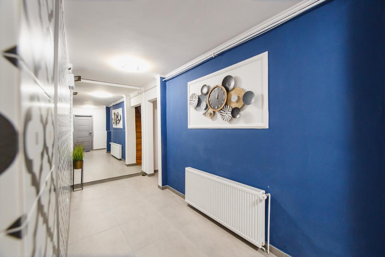 Apart Hotel Fresh Oradea Ngoại thất bức ảnh