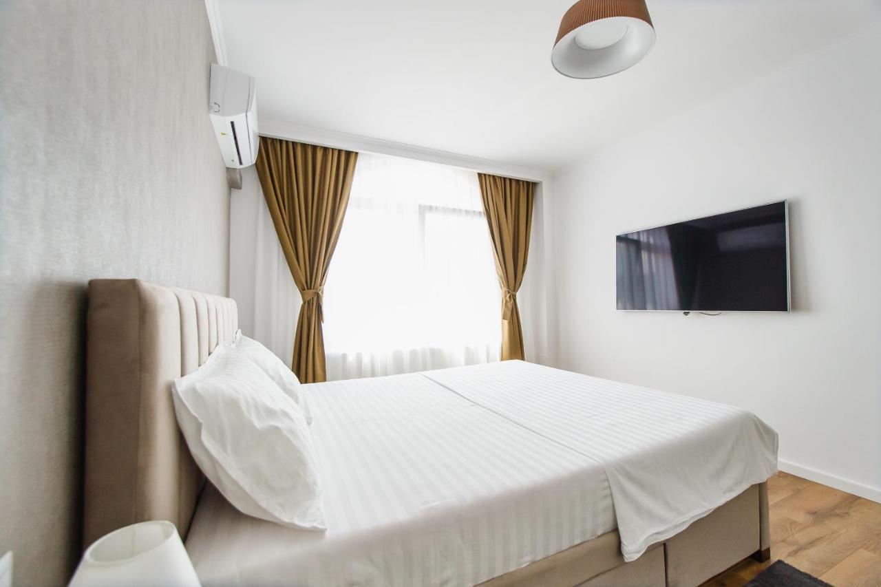 Apart Hotel Fresh Oradea Ngoại thất bức ảnh